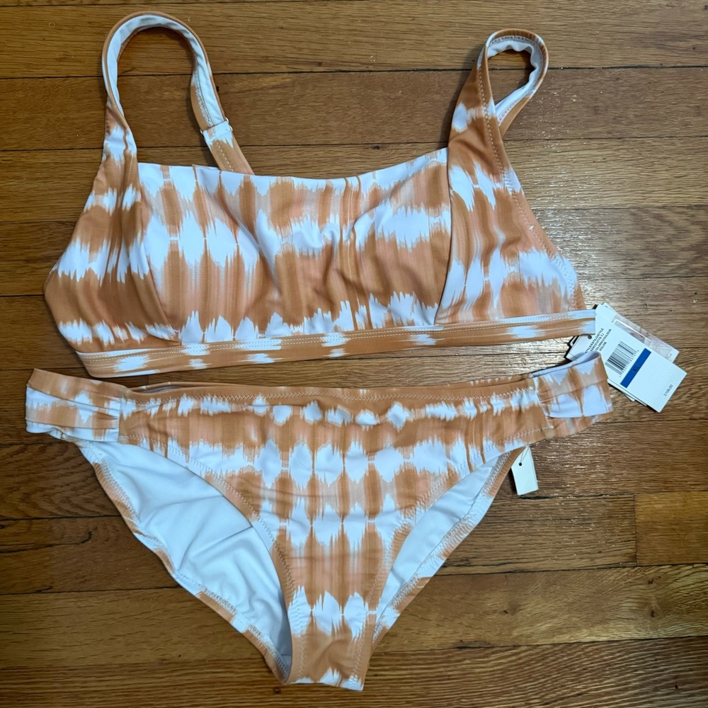 Jessica Simpson Two Piece Bikini Swimwear. NWT